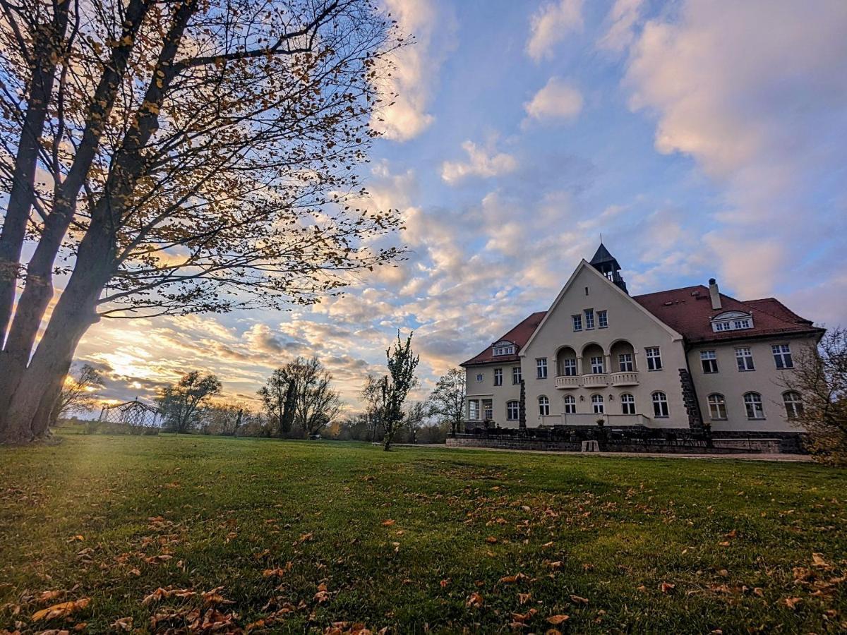 Schloss Krugsdorf Exteriör bild
